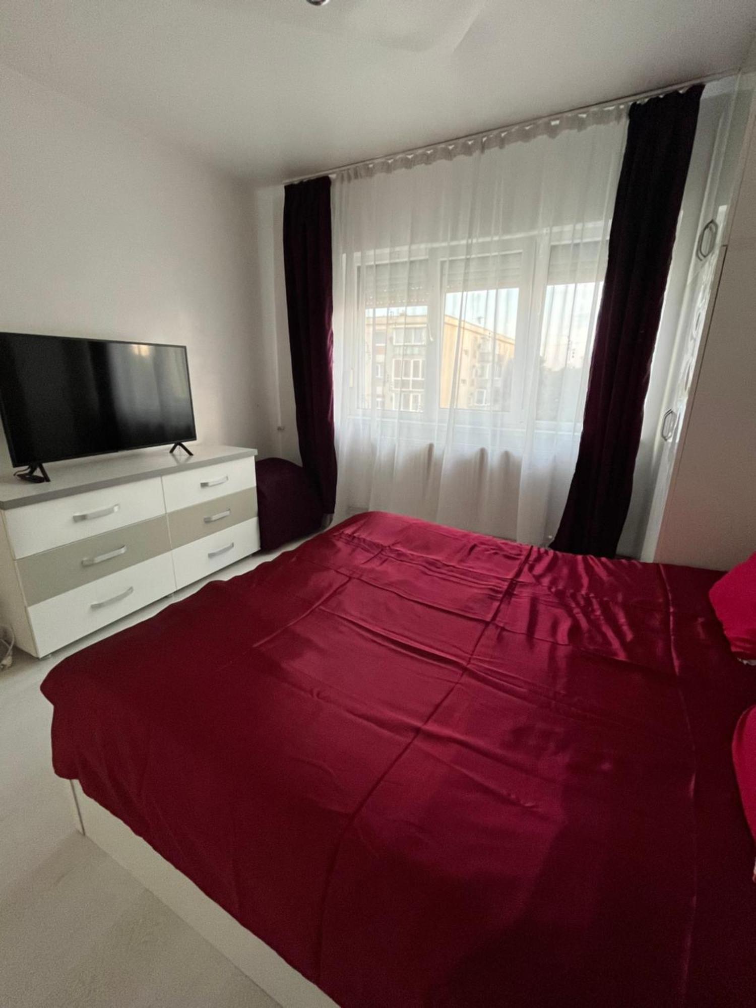 2 Bedroom Apartament, Free Parking Arad Eksteriør bilde
